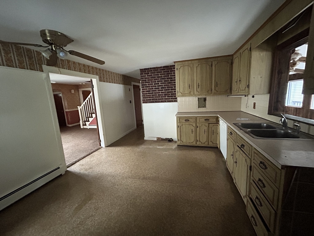 181 Boyce St, Auburn, MA, 181 Boyce St, Auburn, MA Photo #21