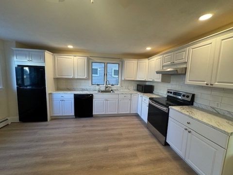 Photo of 26 Avon St #1, Everett, MA 02149 (MLS # 73463739)