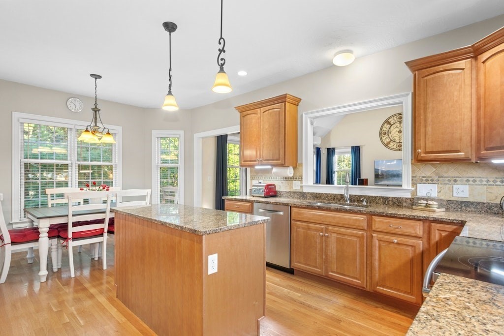19 Cortland Way