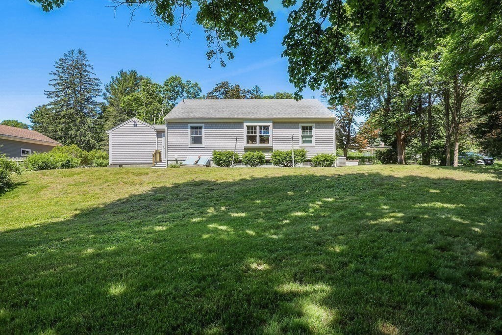 13 Center Hill Rd.