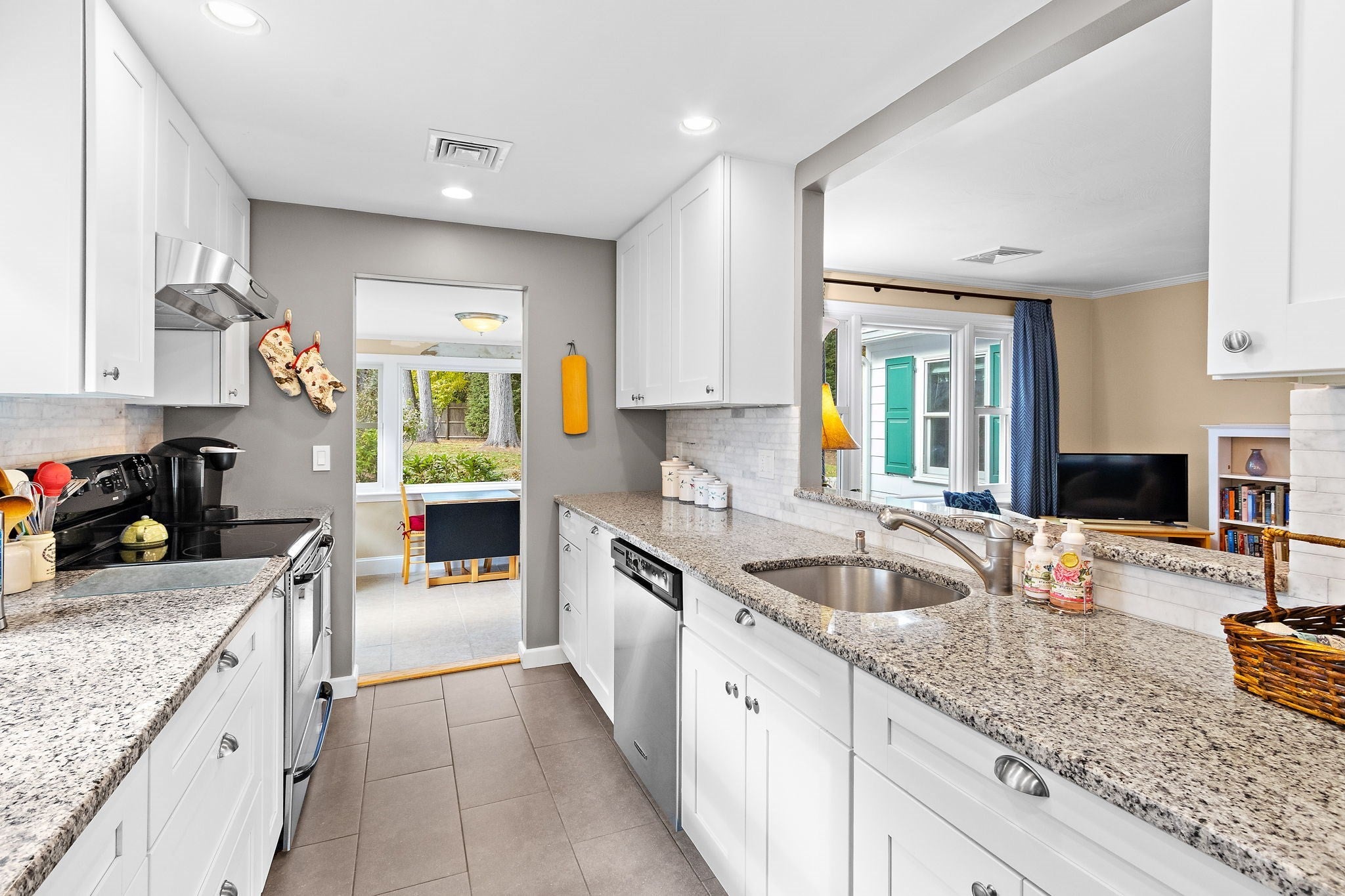 103 Marked Tree RD, Needham, MA, 103 Marked Tree RD, Needham, MA Photo #12