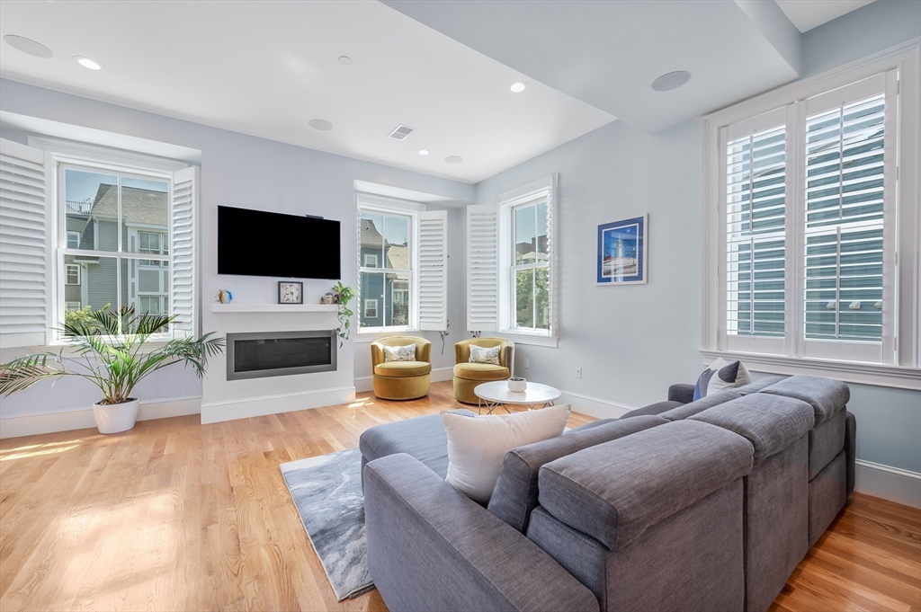 480 East Fourth Street 3