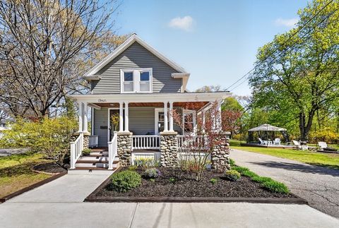 Photo of 4 Lakeside Drive, Framingham, MA 01702 (MLS # 73509943)