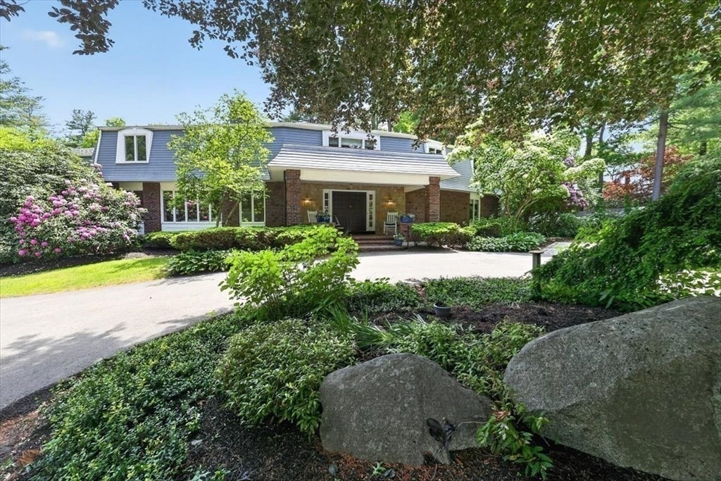 1 Grist Mill Lane