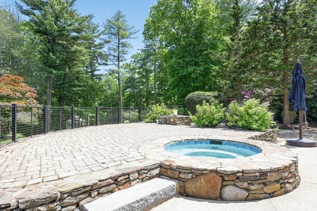 1 Grist Mill Lane
