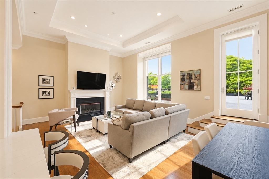 128 Beacon Street B
