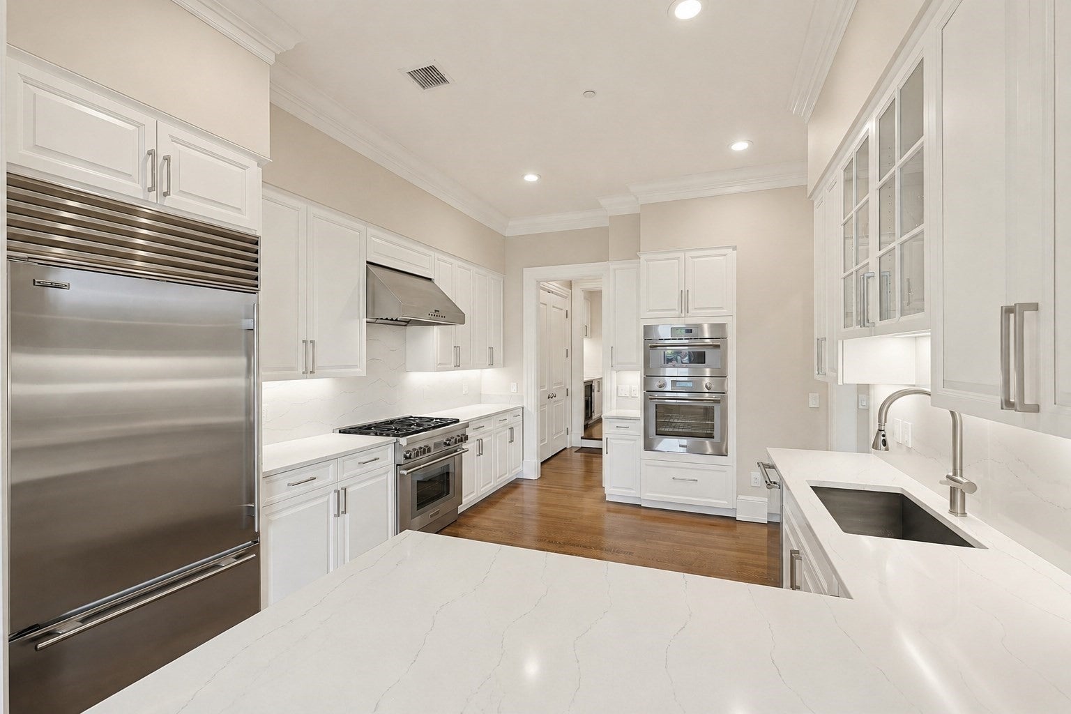 128 Beacon Street B