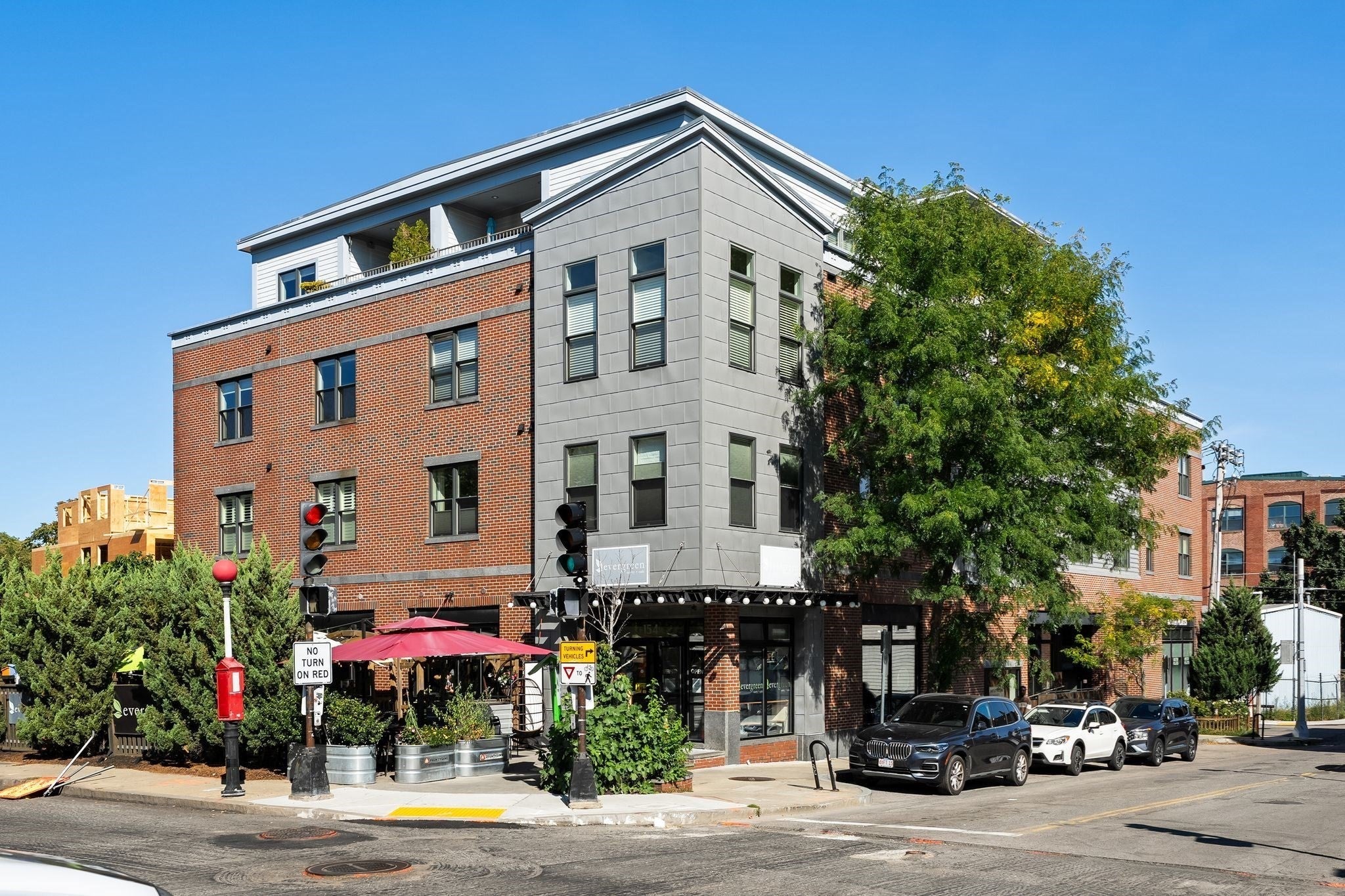 156 Green St #205, Boston, MA, 156 Green St #205, Boston, MA Photo #2