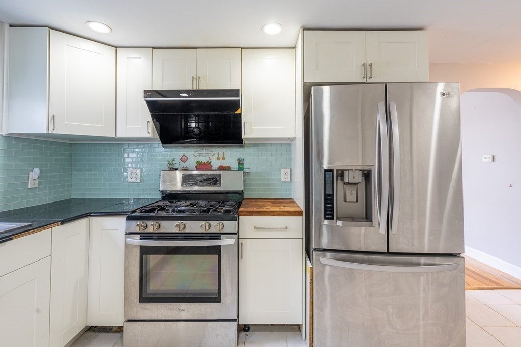 26 Martell Rd, Quincy, MA Photo #11