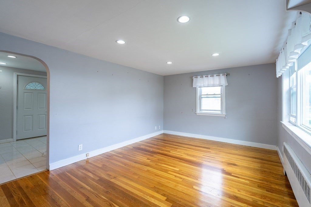26 Martell Rd, Quincy, MA Photo #4