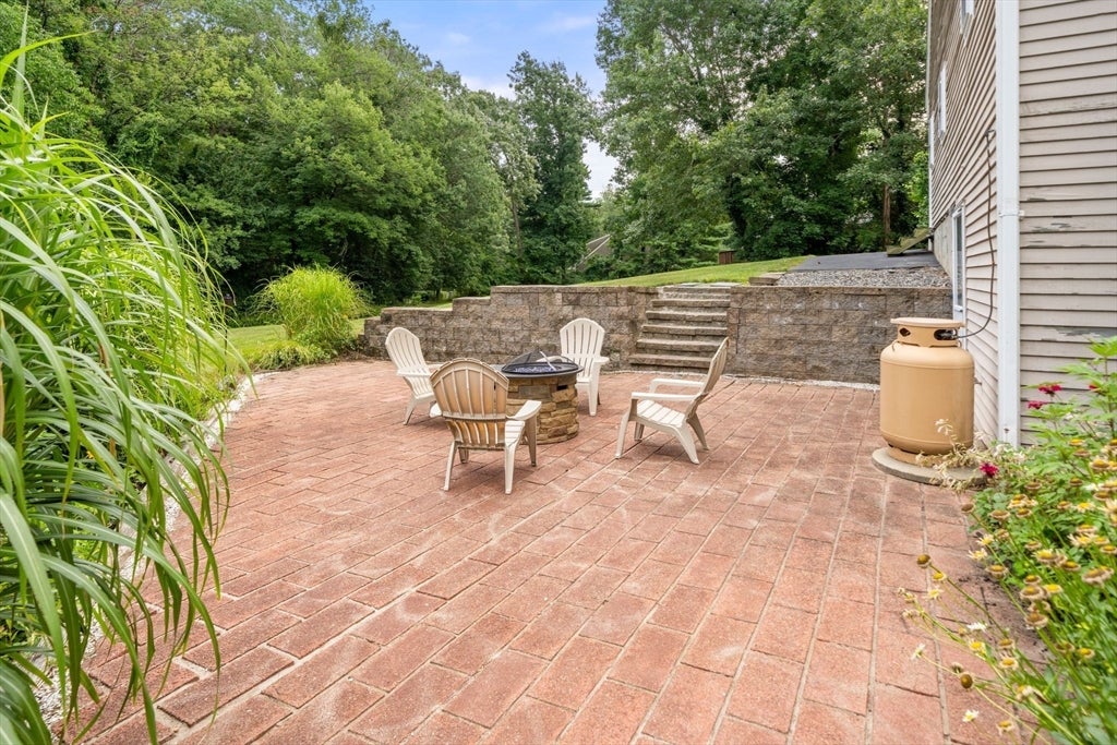 359 Holly Rd, Marshfield, MA Photo #37