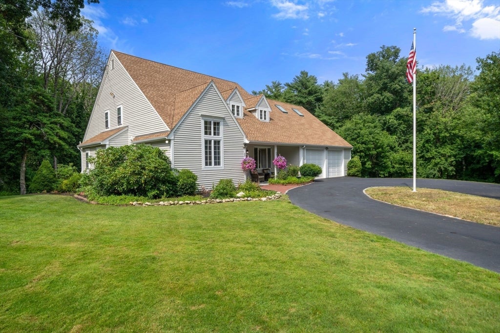 359 Holly Rd