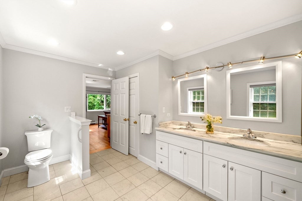 359 Holly Rd, Marshfield, MA Photo #22