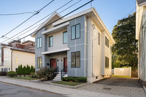 35 Bacon St 35 Watertown MA 02472