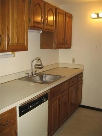 1580 Massachusetts 3B