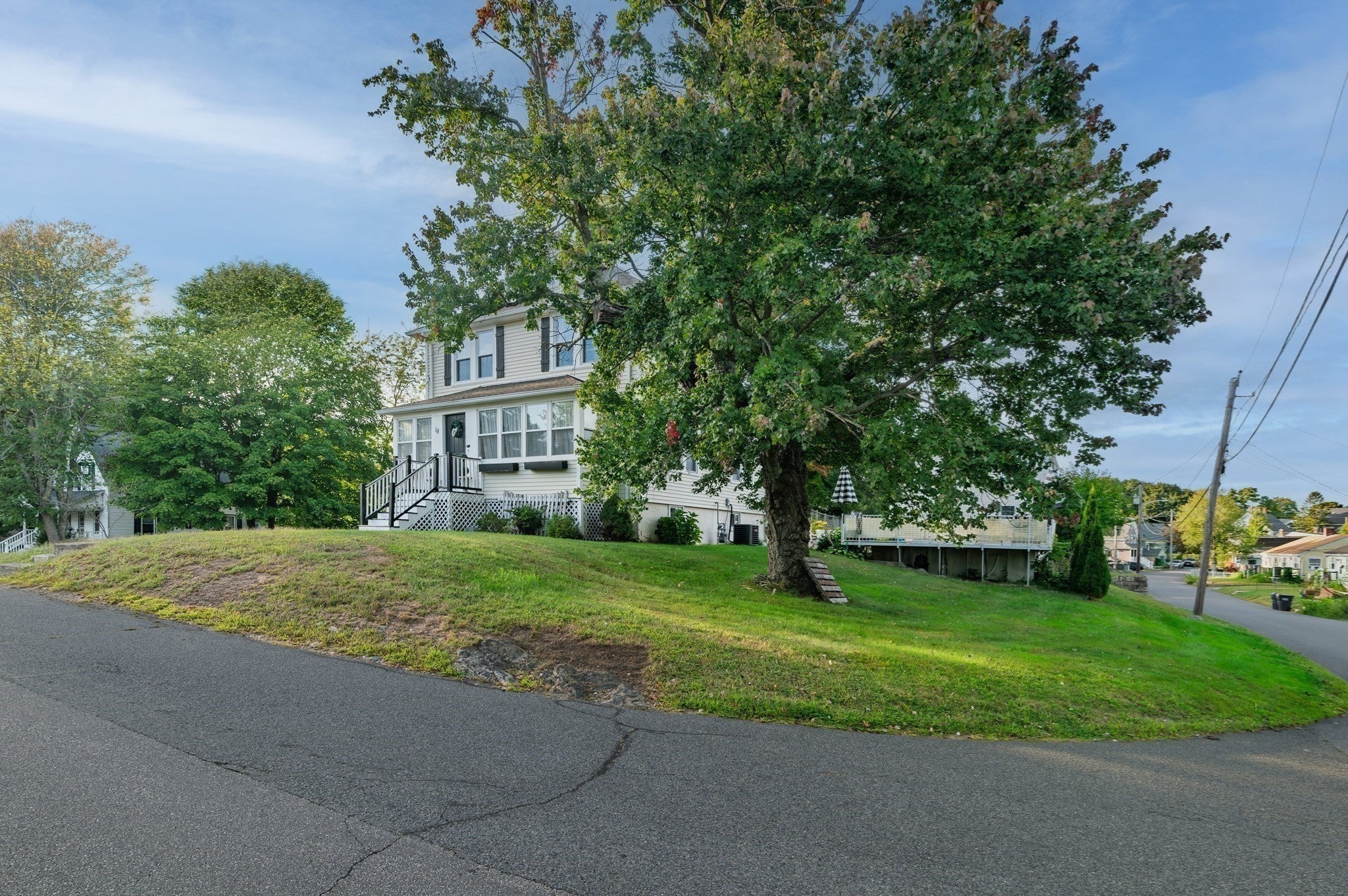 18 Vine ST, Milford, MA Photo #5