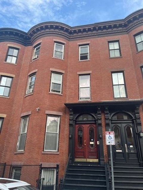 87 Pembroke Street Boston MA 02118