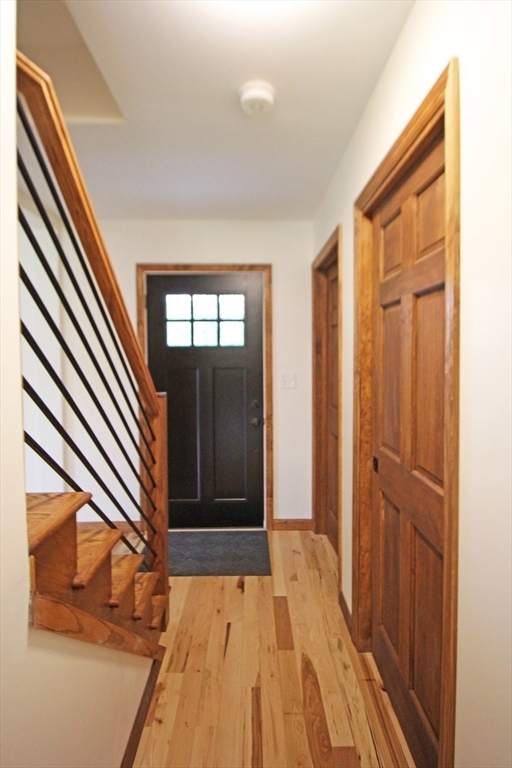 30 Lee Rd