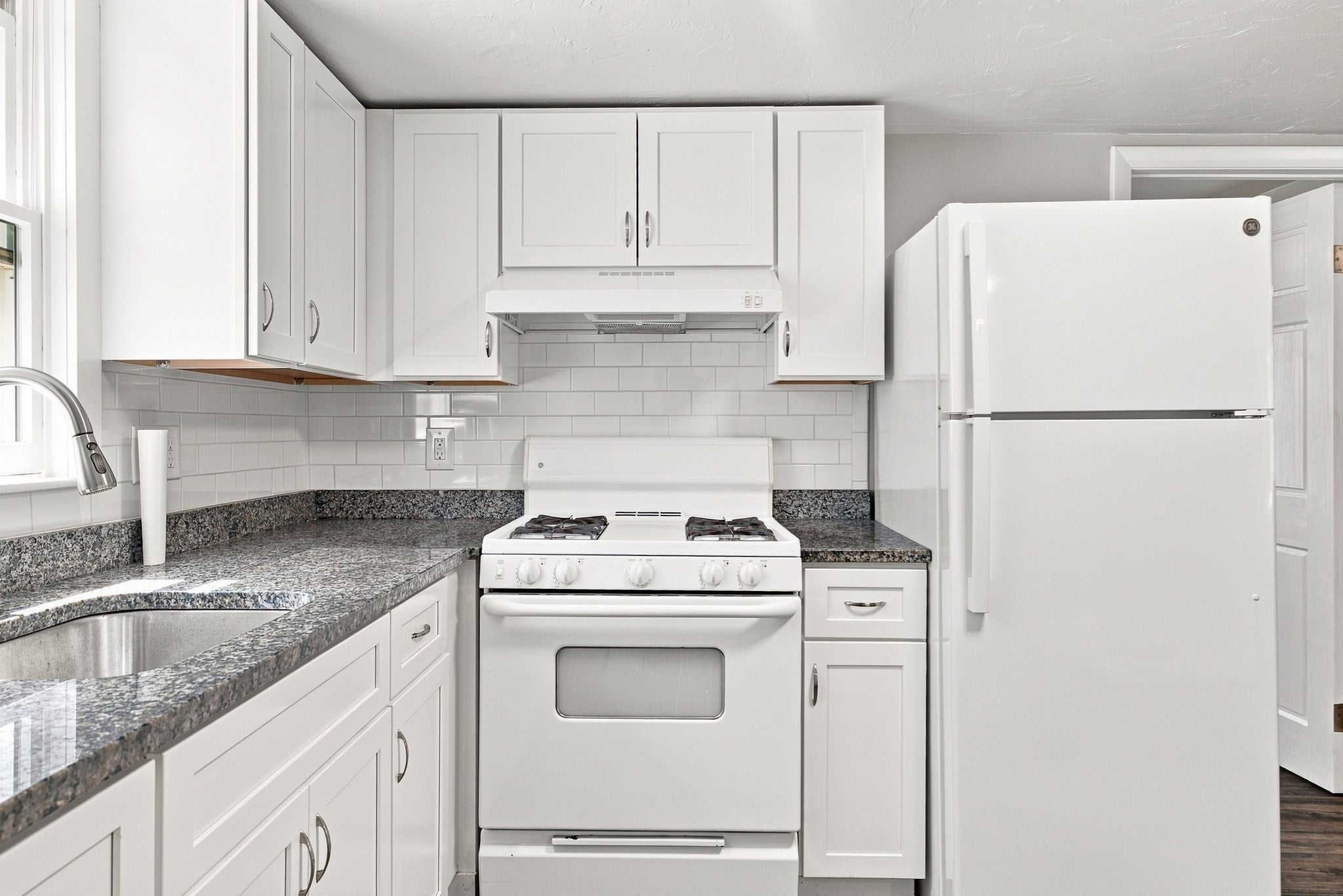 174,5 Lakeview Ave, Taunton, MA, 174,5 Lakeview Ave, Taunton, MA Photo #20
