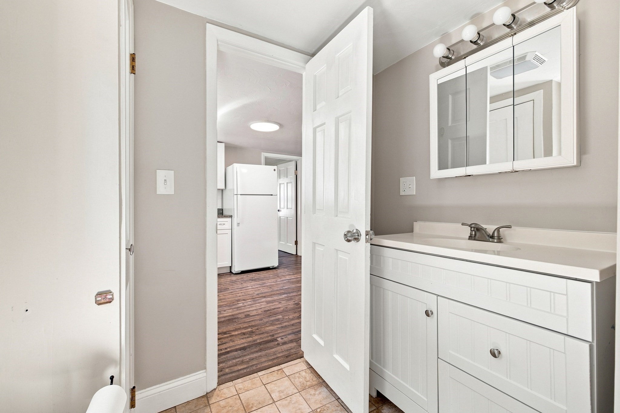 174,5 Lakeview Ave, Taunton, MA, 174,5 Lakeview Ave, Taunton, MA Photo #23