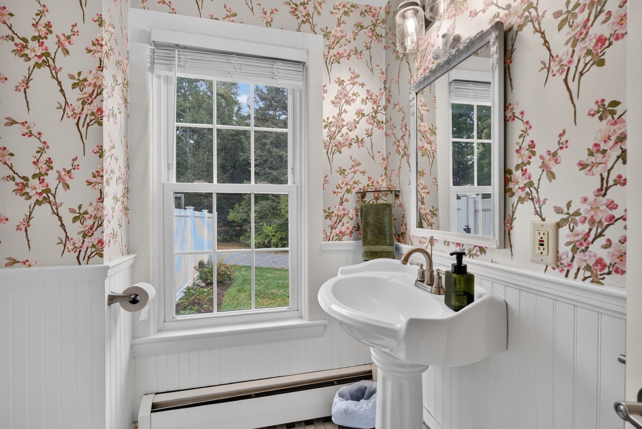 193 Chestnut St #A, Foxboro, MA, 193 Chestnut St #A, Foxboro, MA Photo #23