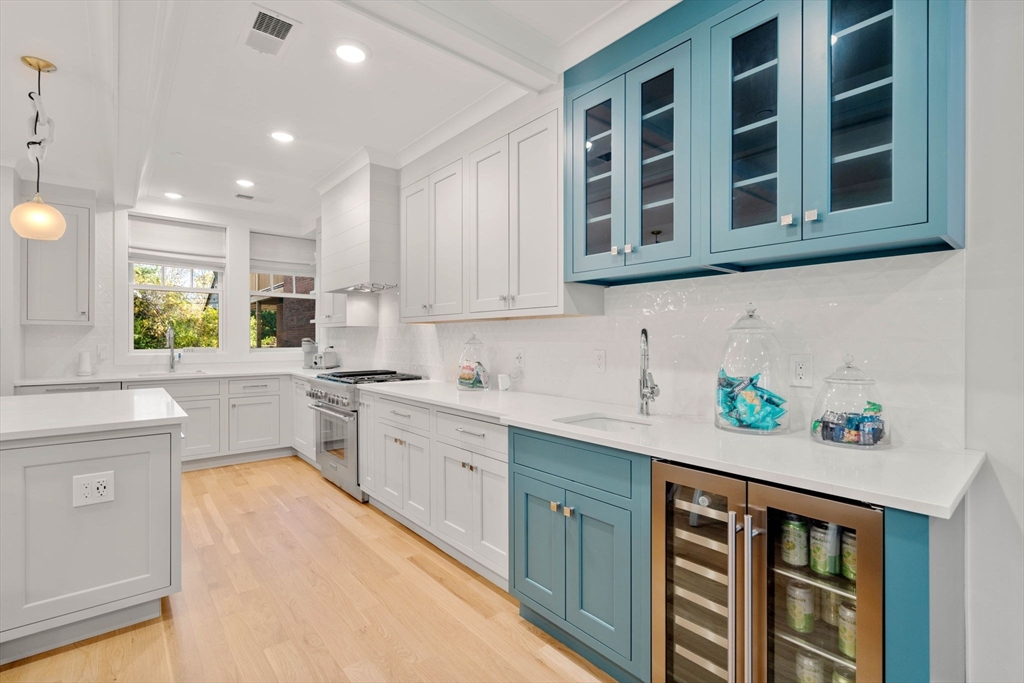 189 Babcock St 1
