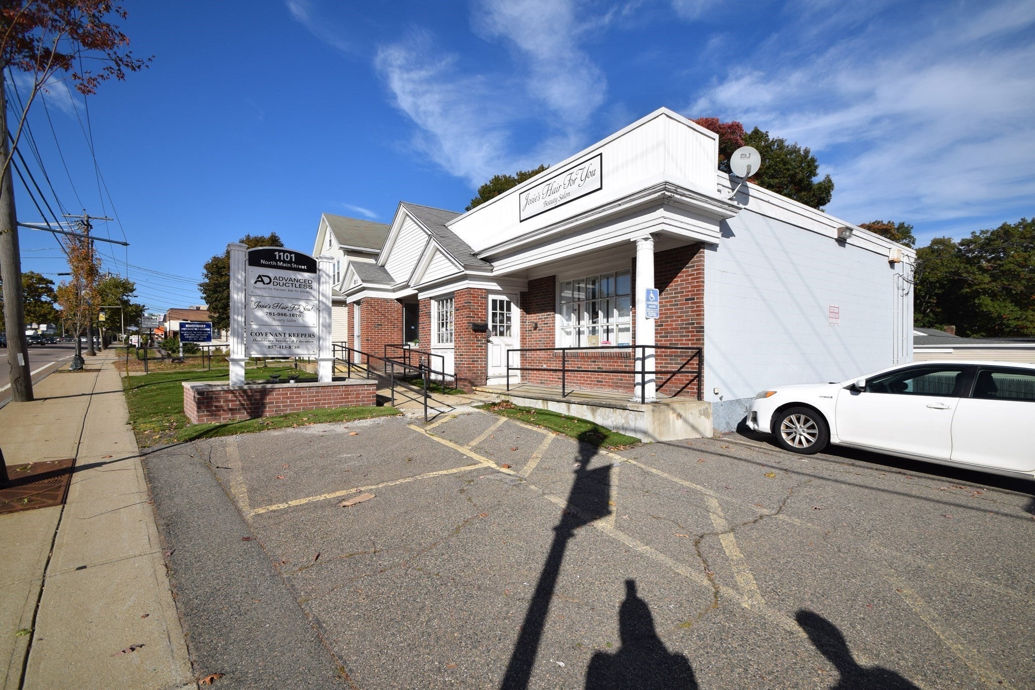1101 N Main St