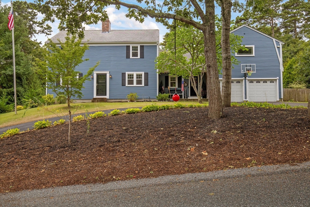 15 Follins Pond