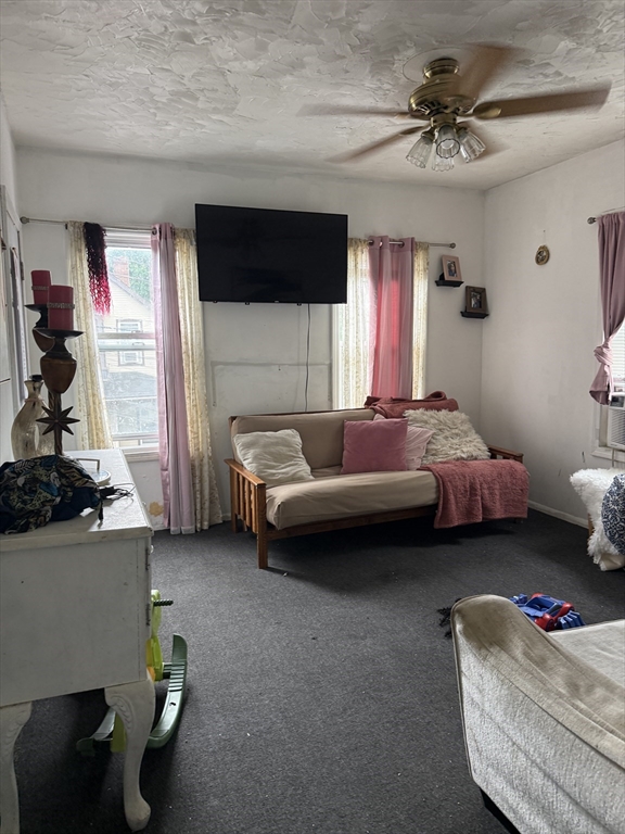 69 Delano St