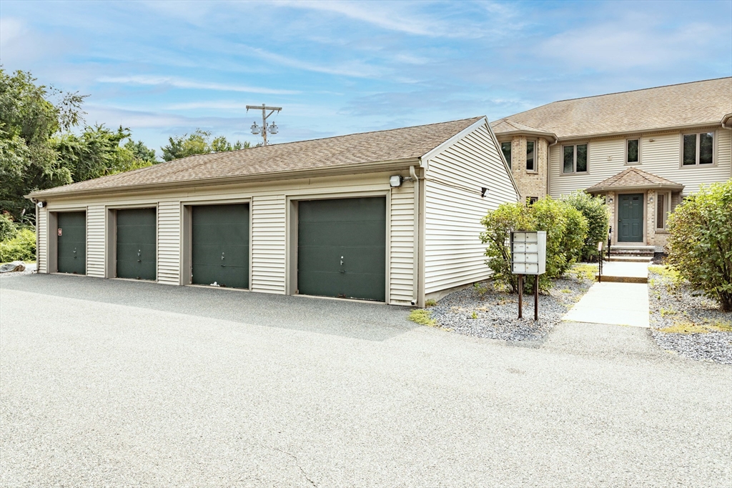108 Norton Avenue 24