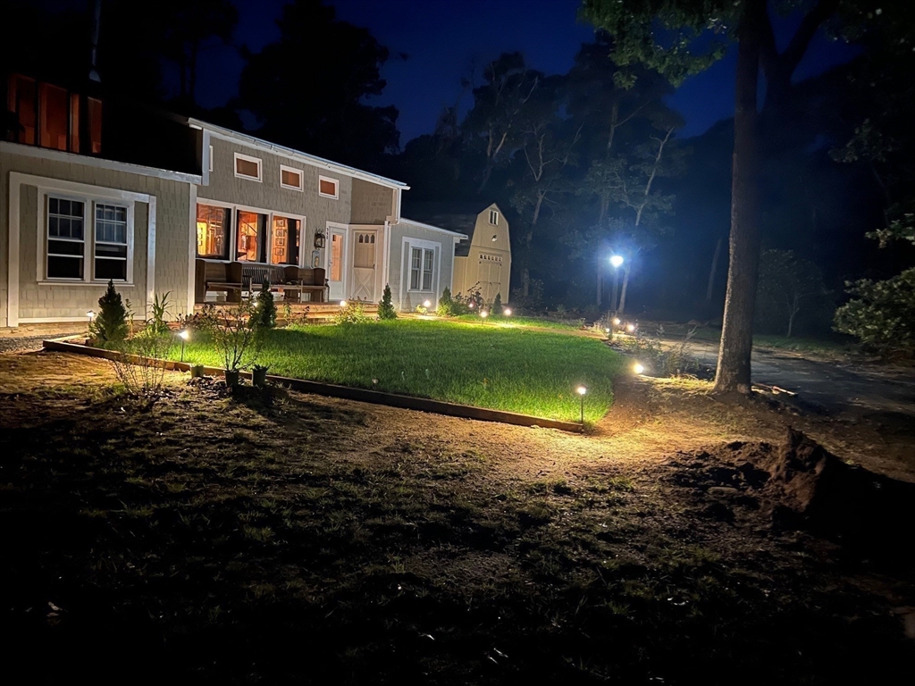 390 Brackett Rd