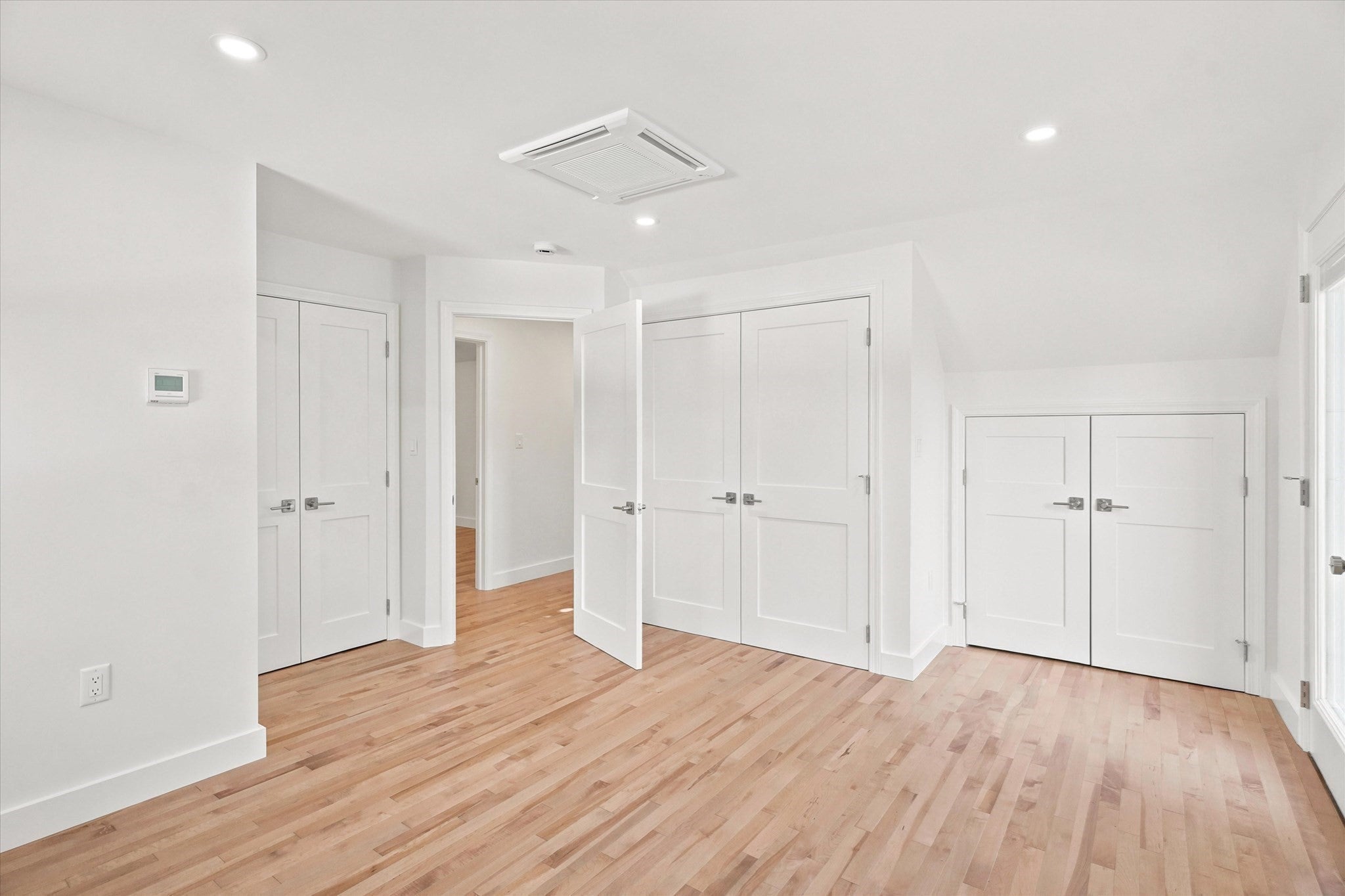 8 Wilmington Road, Burlington, MA, 8 Wilmington Road, Burlington, MA Photo #20
