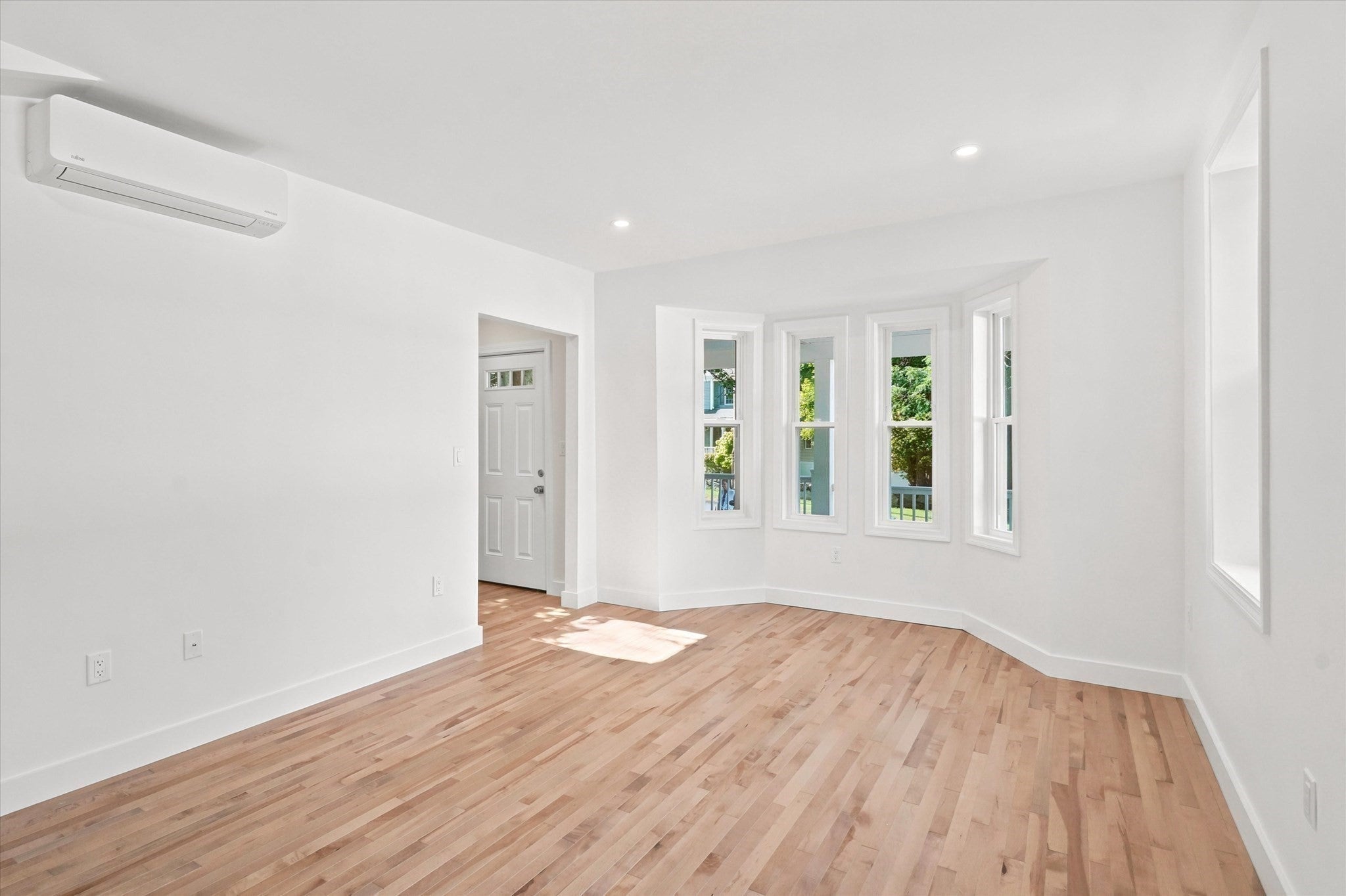 8 Wilmington Road, Burlington, MA, 8 Wilmington Road, Burlington, MA Photo #13