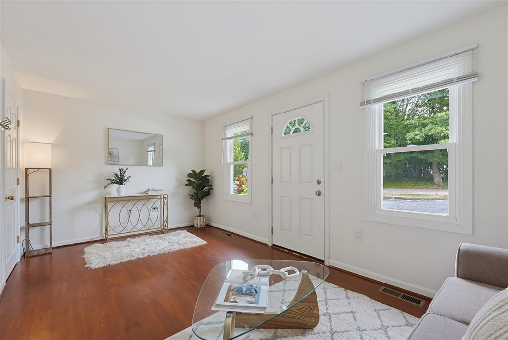 23 Milk St 2