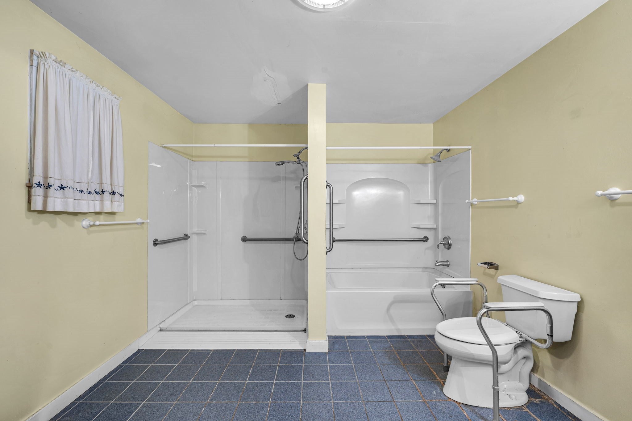 26 Denton Cir, Springfield, MA, 26 Denton Cir, Springfield, MA Photo #22