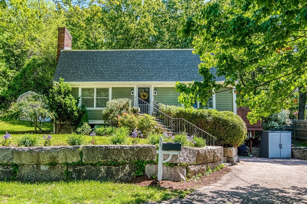 33 Overlook Ave