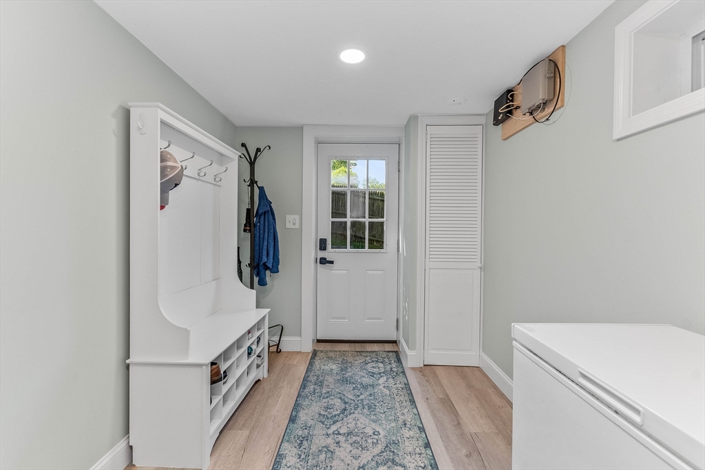 33 Overlook Ave