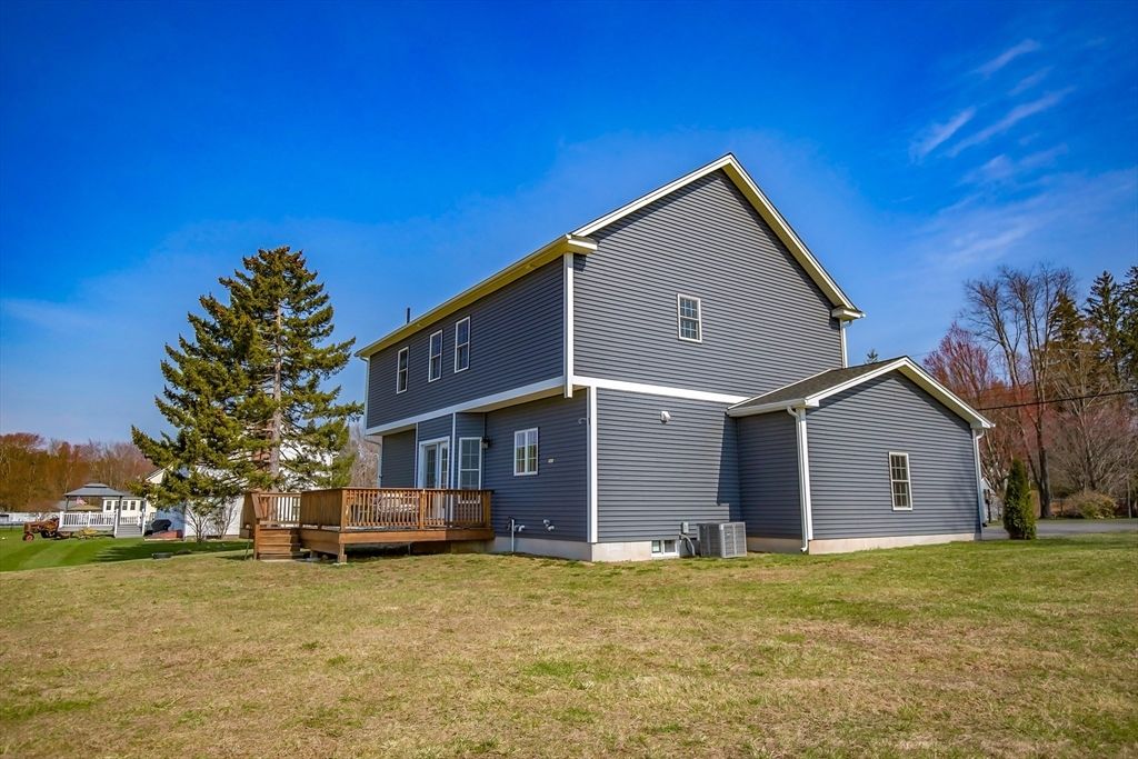 Photo of 37 S Bend Ln, East Longmeadow, MA 01028 (MLS # 73500392)