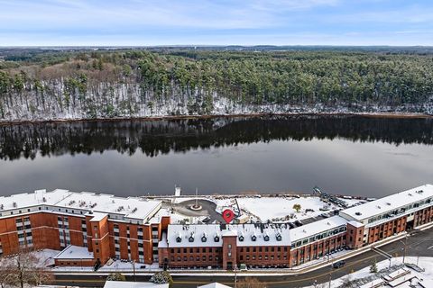 60 Merrimac St 604 Amesbury MA 01913