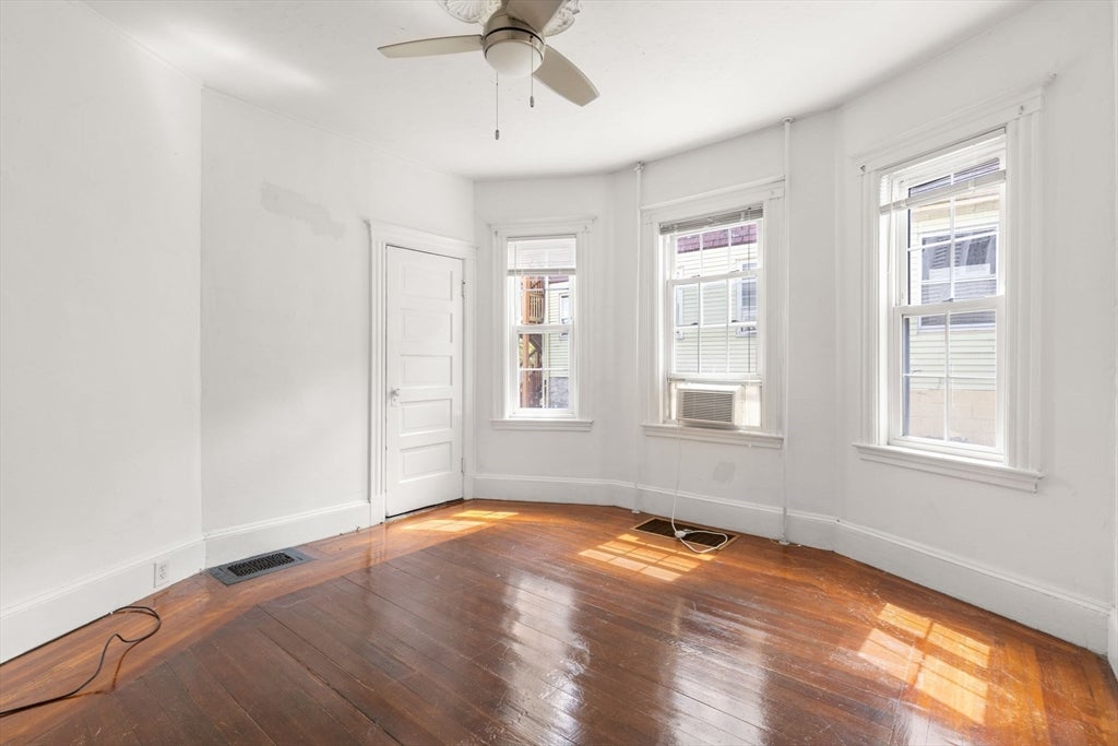 78 Brooks St, Boston, MA Photo #31