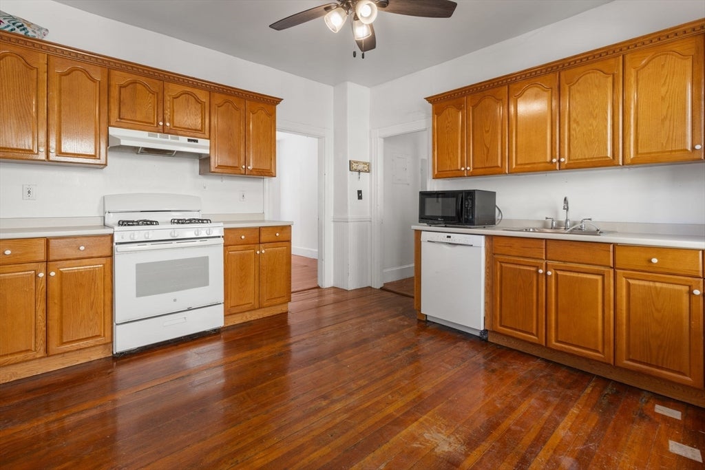 78 Brooks St, Boston, MA Photo #33