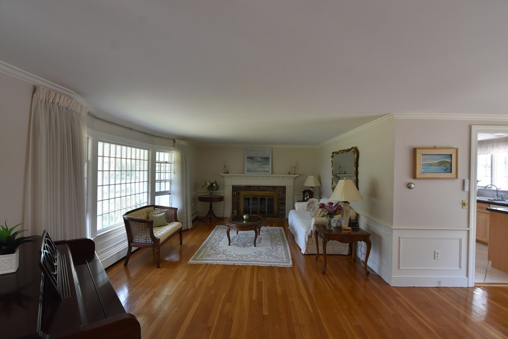 18 Lily Pond Drive