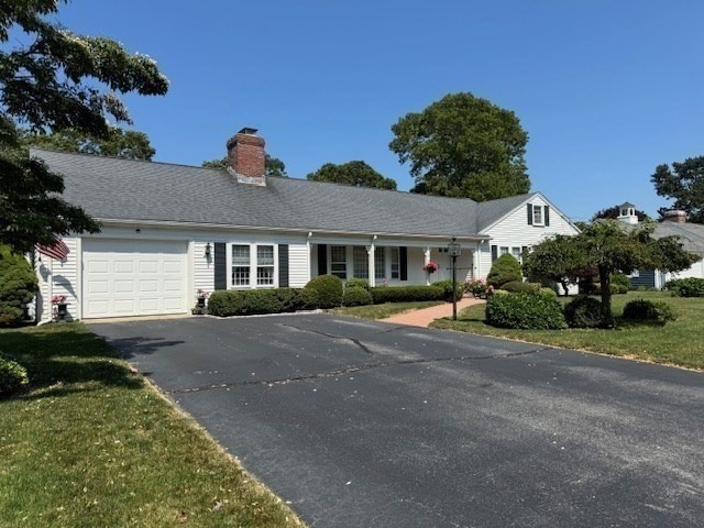 18 Lily Pond Drive