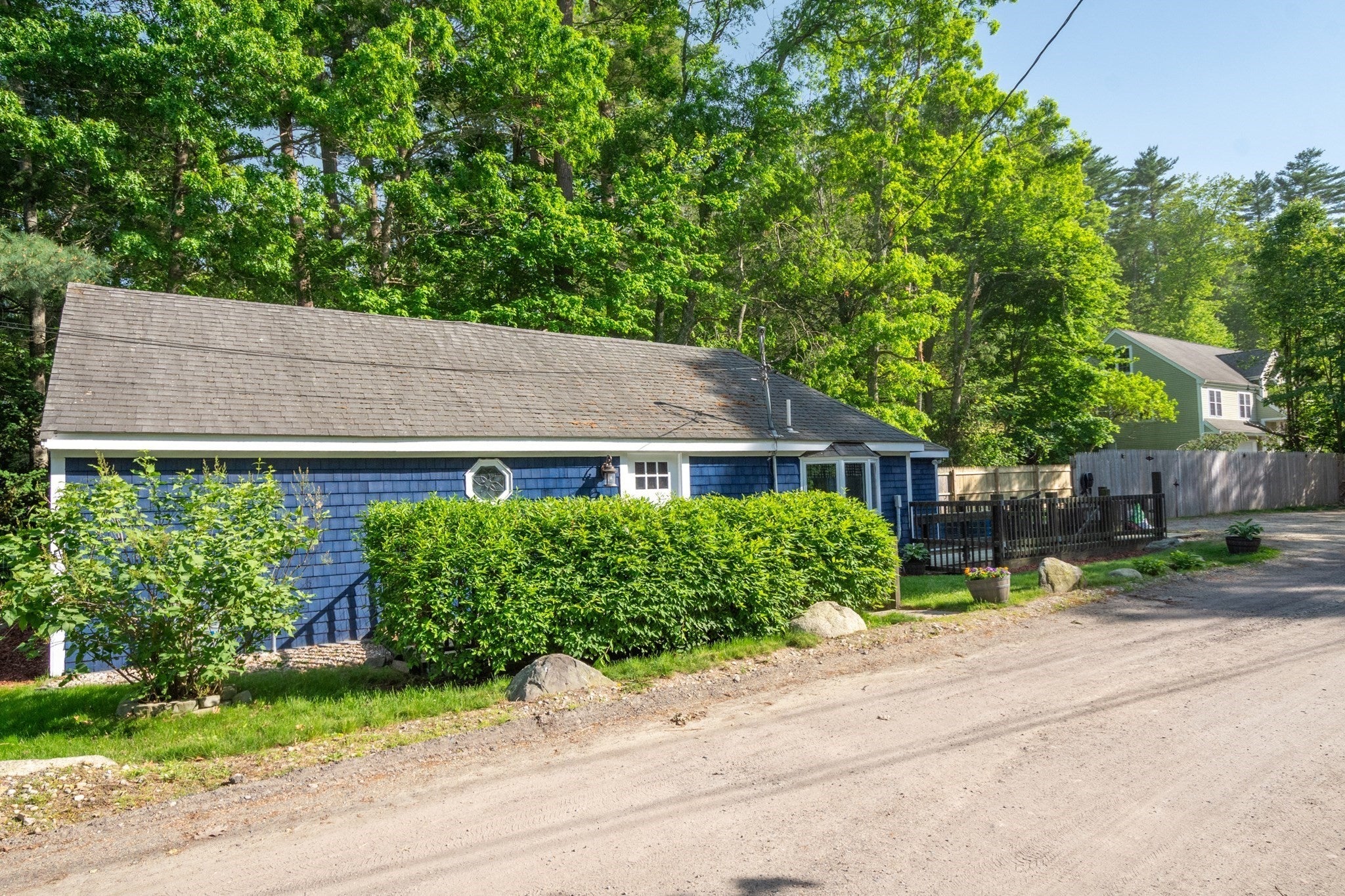 254 Lakeside Road