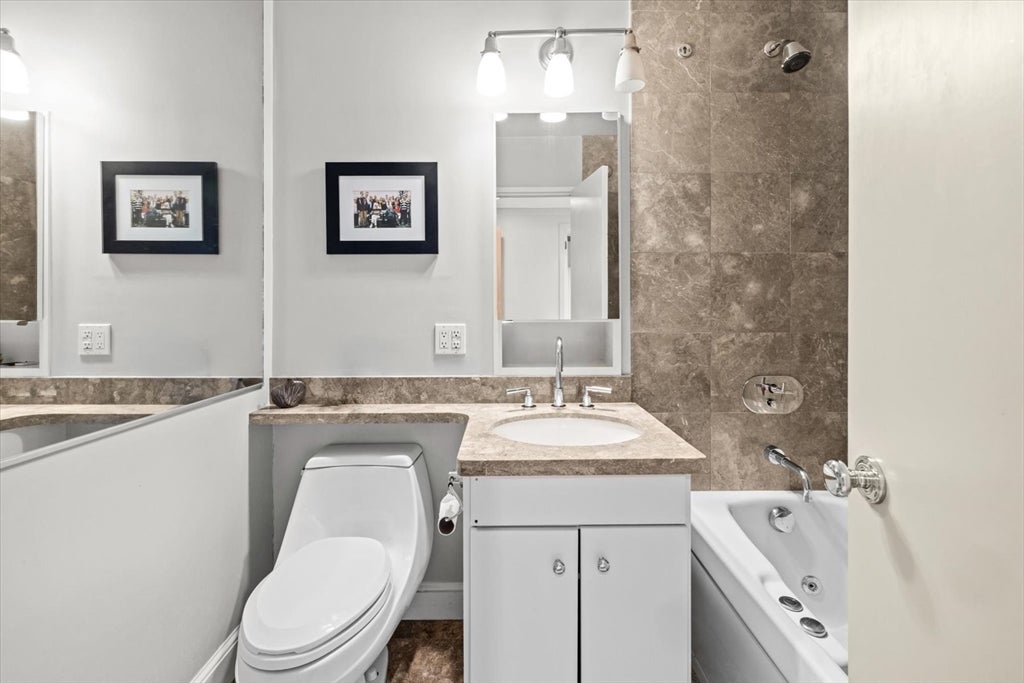 180 Beacon ST #15B, Boston, MA Photo #22