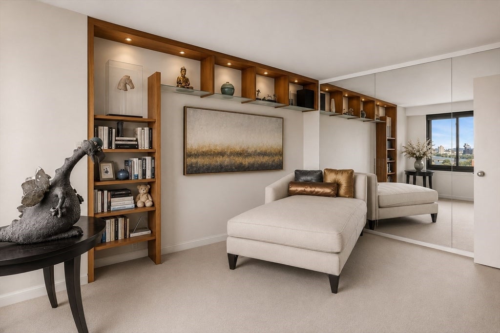 180 Beacon ST #15B, Boston, MA Photo #19