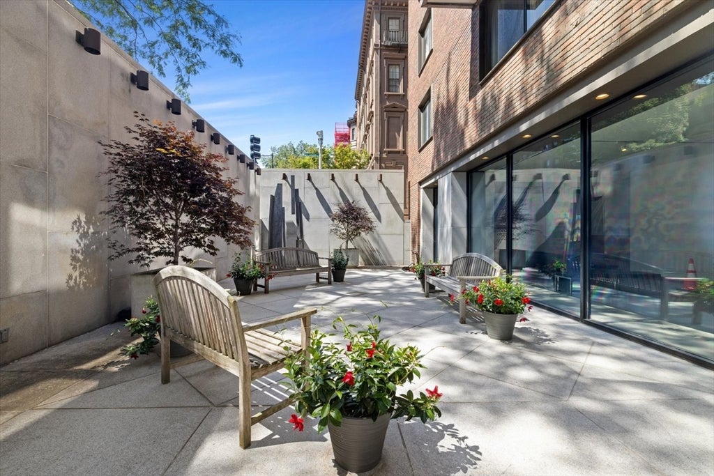 180 Beacon ST #15B, Boston, MA Photo #1