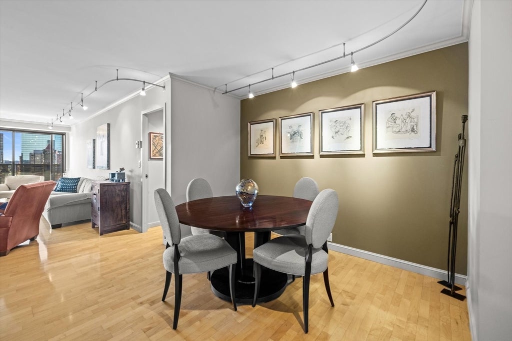 180 Beacon ST #15B, Boston, MA Photo #6