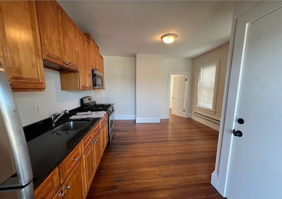 27 Buttonwood St #3, Boston, MA, 27 Buttonwood St #3, Boston, MA Photo #3