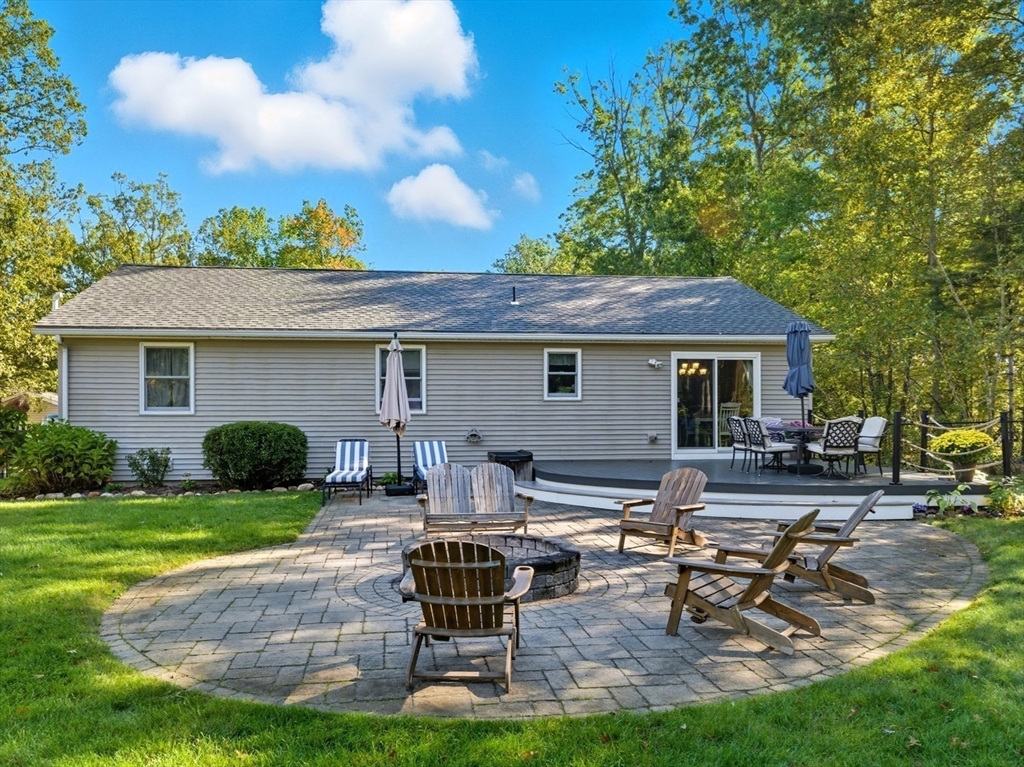 33 Iroquois Drive